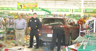 Richland La Car Accident Lawyer Dans Suv Crashes Through Richland Dollar Tree â Second Time Store Has ...