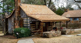 Small Business software In Sequoyah Ok Dans Sequoyah`s Cabin Stock Photo. Image Of Sequoyahs, Wood - 170165394