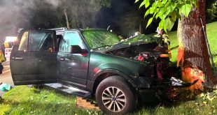 Livingston Mi Car Accident Lawyer Dans Hughsonville Fd Uses Jaws Of Life to Rescue Driver