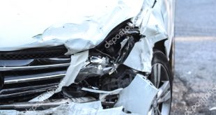 Car Accident Lawyer In Mccracken Ky Dans Front Of A Car Damaged by Crash Accident On the Road Sto