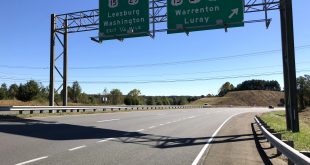 Small Business software In Fauquier Va Dans File:2018-10-18 11 48 01 View south Along U.s. Route 17 at the ...