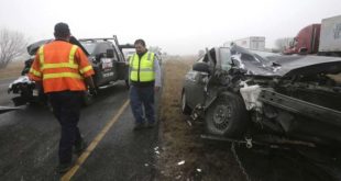 18 Wheeler Accident Lawyer San Antonio Dans Crash Involving 18 Wheeler Trucks and 20 Vehicles Shuts Down Highway