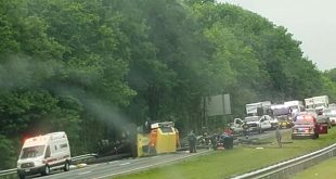 Car Accident Lawyer In Lyon Ky Dans Tractor Trailer Crash Closes I-195 In Hamilton township, Traffic ...